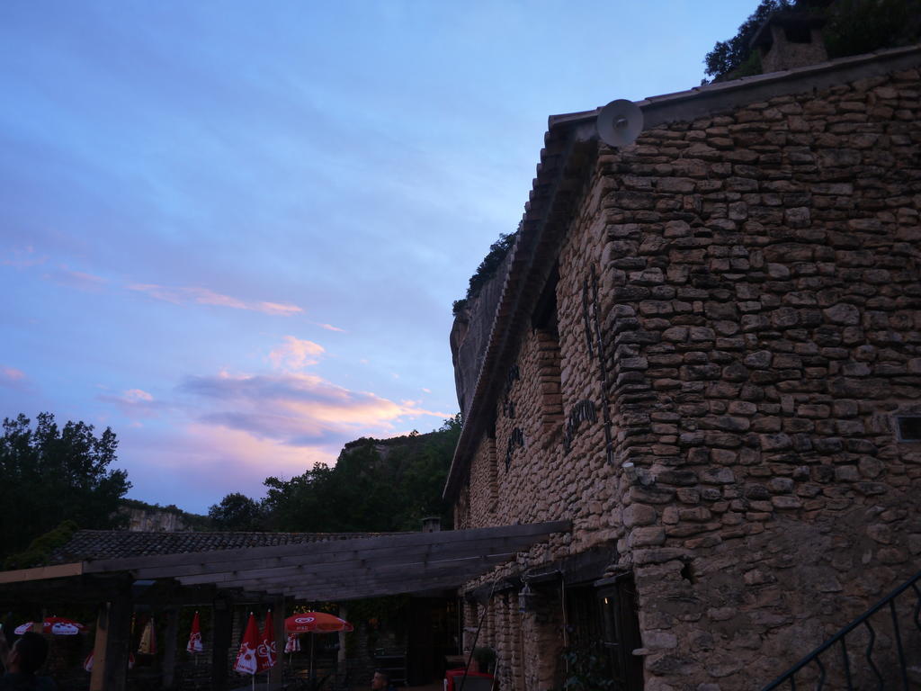 Auberge Des Seguins Buoux Екстериор снимка